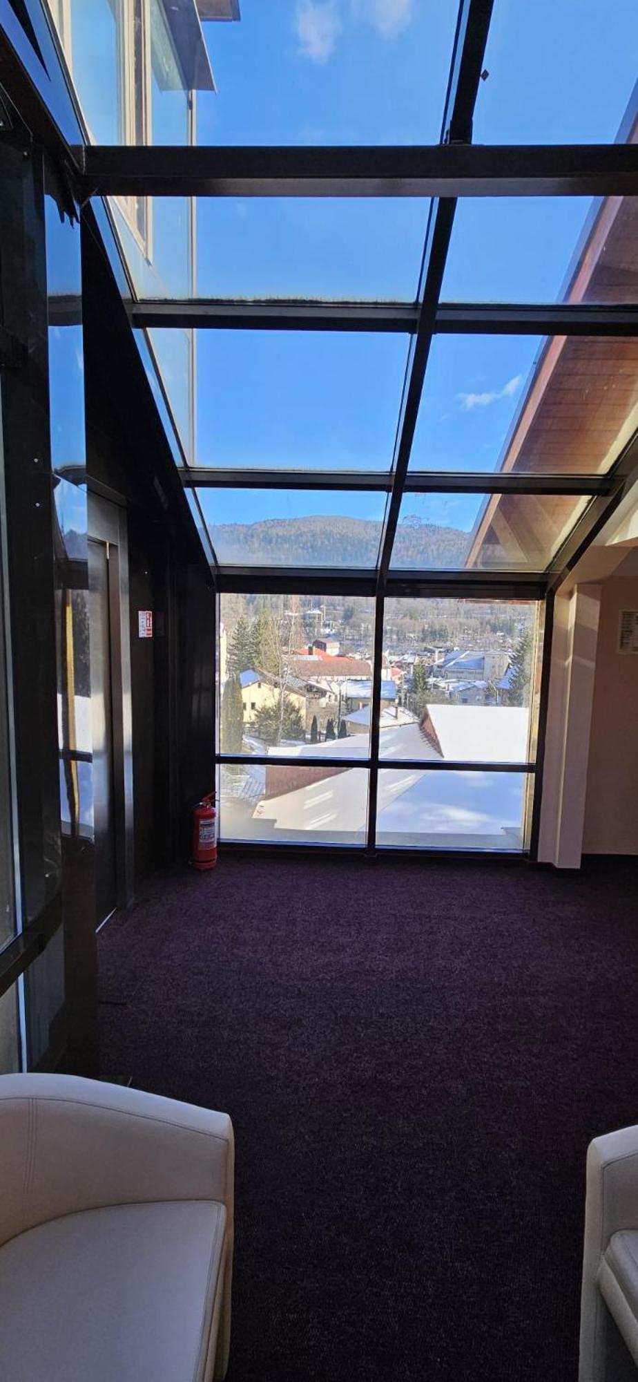 Hostel Cppi Vest Buşteni Εξωτερικό φωτογραφία